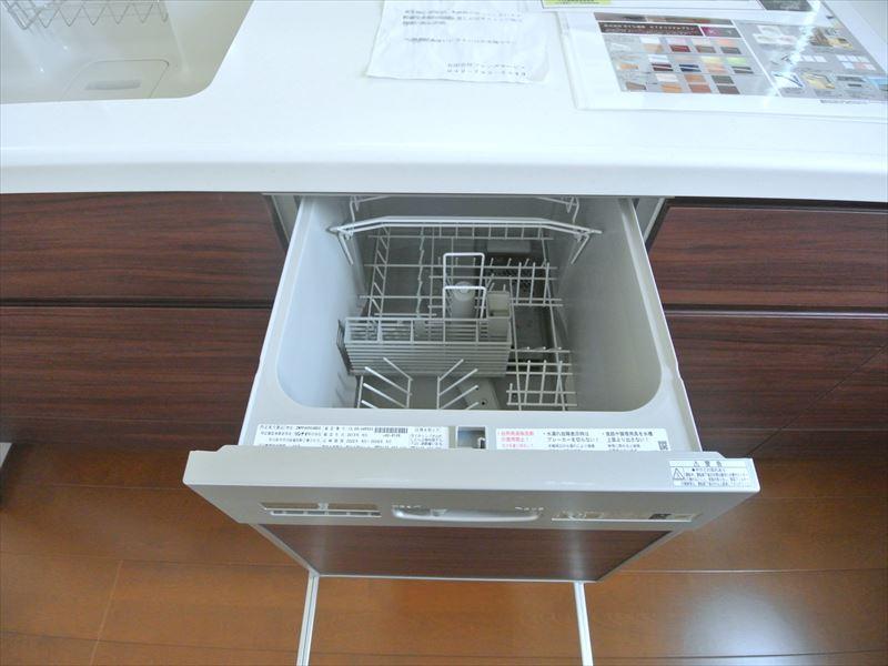 Same specifications photo (kitchen). Seller same specifications