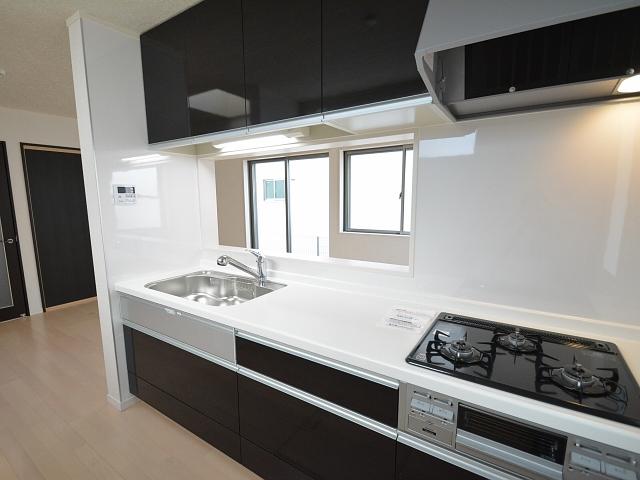 Kitchen. Chofu Chofukeoka 4-chome kitchen