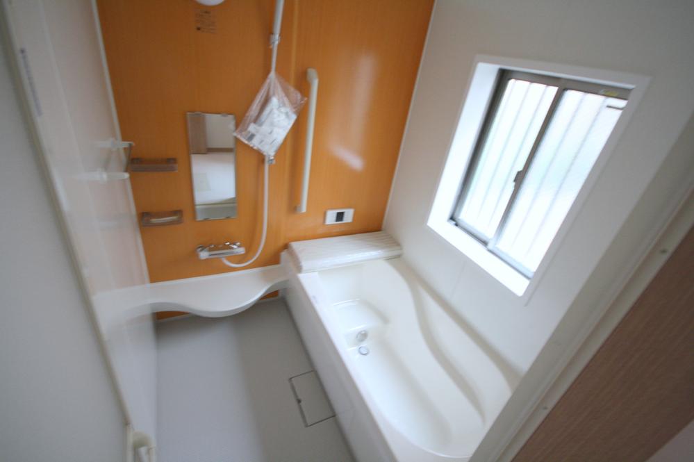 Same specifications photo (bathroom). Seller same specifications