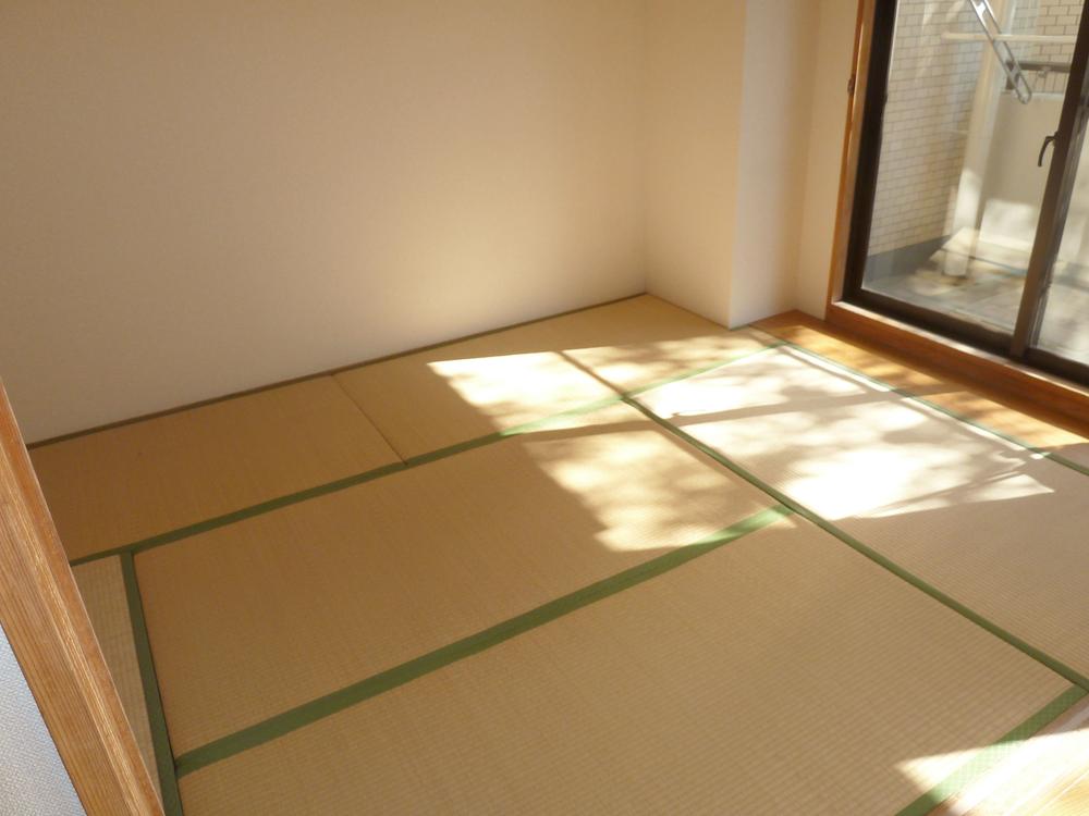 Non-living room. Japanese style room