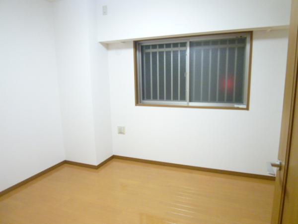 Non-living room
