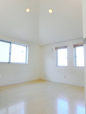 Other room space. It is the second floor of the Western-style