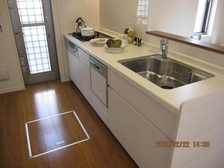 Same specifications photo (kitchen). Same specifications