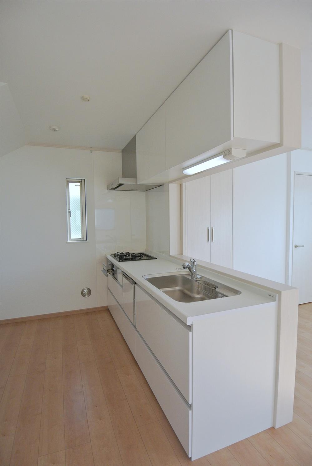 Same specifications photo (kitchen). Seller same specifications