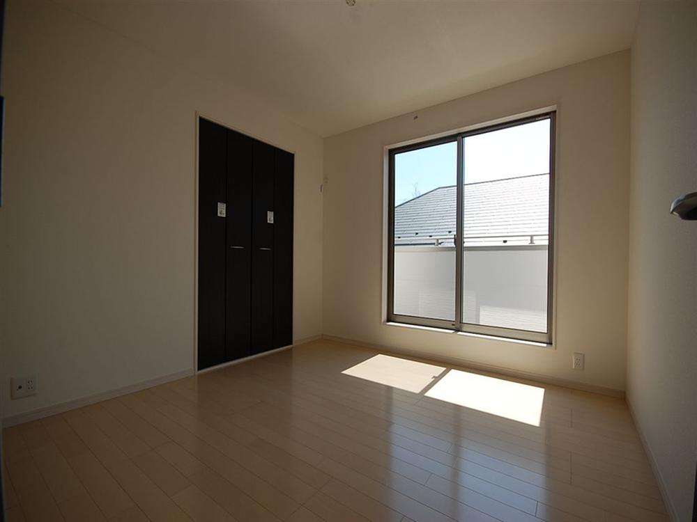 Same specifications photos (Other introspection). Seller same specifications