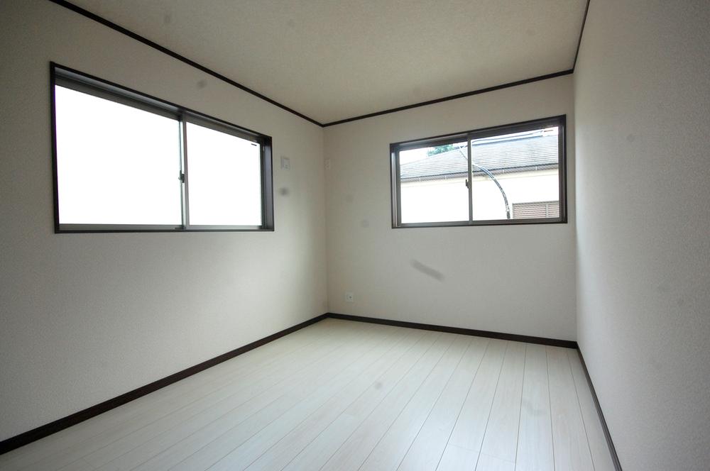 Same specifications photos (Other introspection). Seller same specifications