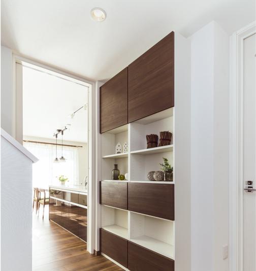 Receipt. It can be used as a personality full of display space, Design storage (November 2013) Shooting