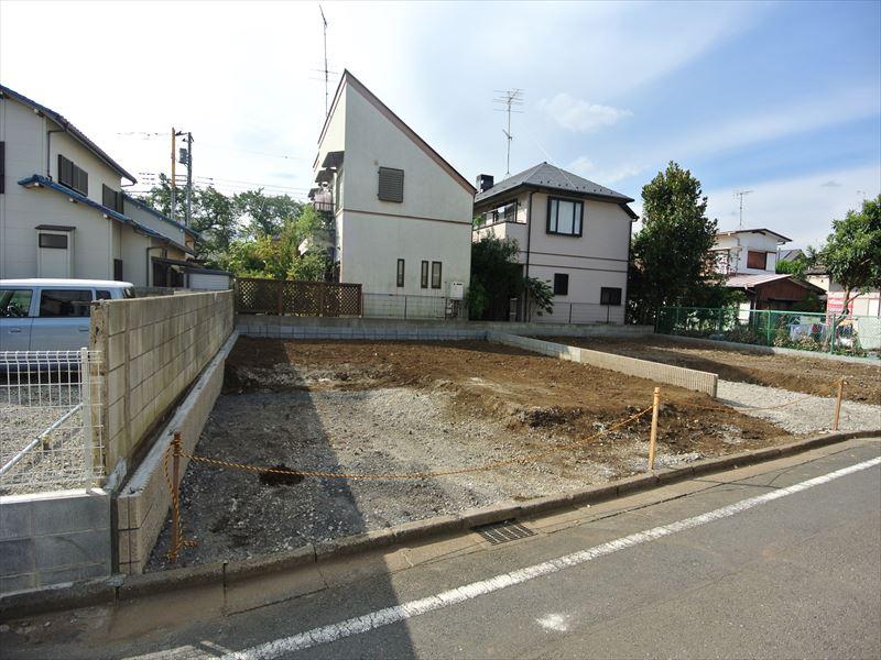 Local appearance photo. Local (10 May 2013) Shooting