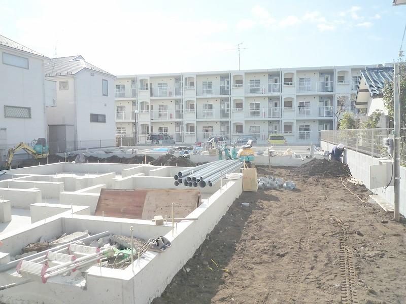 Local appearance photo. Local under construction