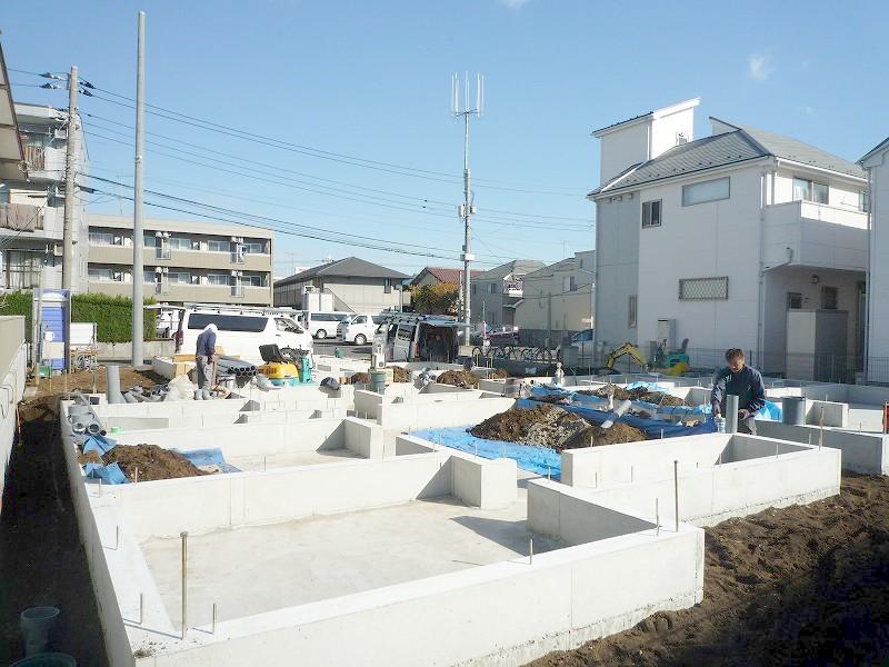 Local appearance photo. Local under construction