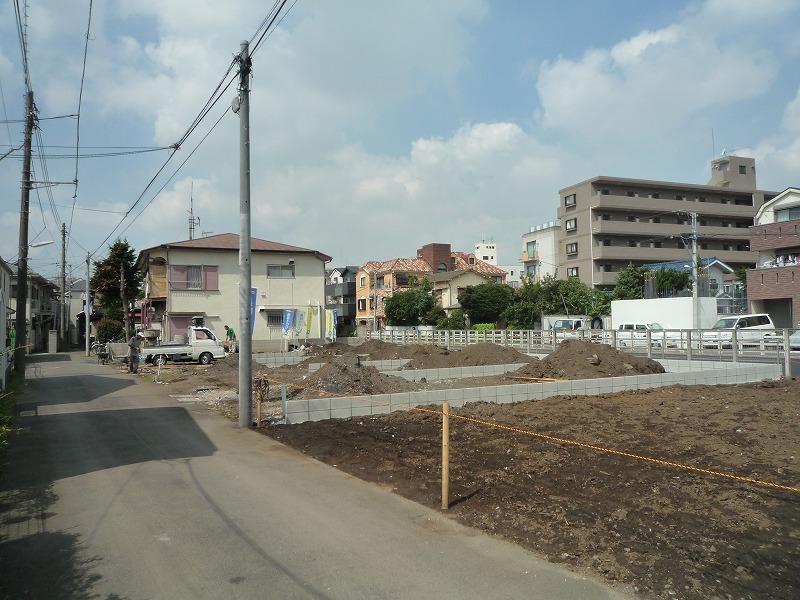 Local appearance photo. Local under construction