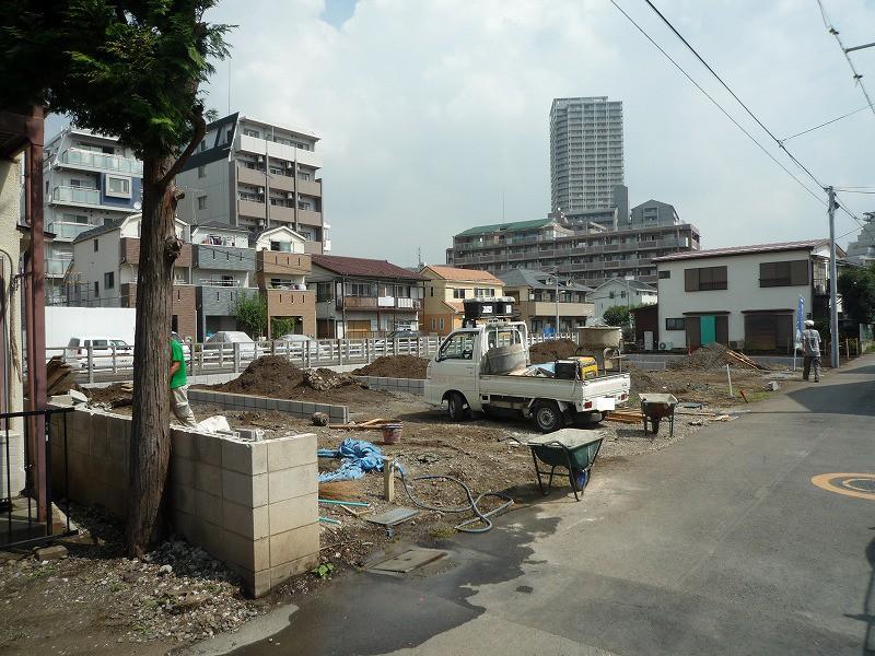 Local appearance photo. Local under construction