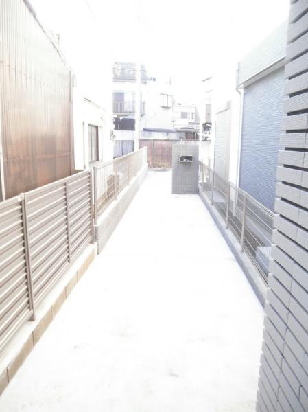 Local appearance photo