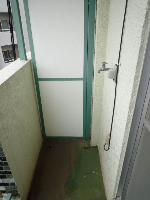 Other Equipment. Laundry Area.