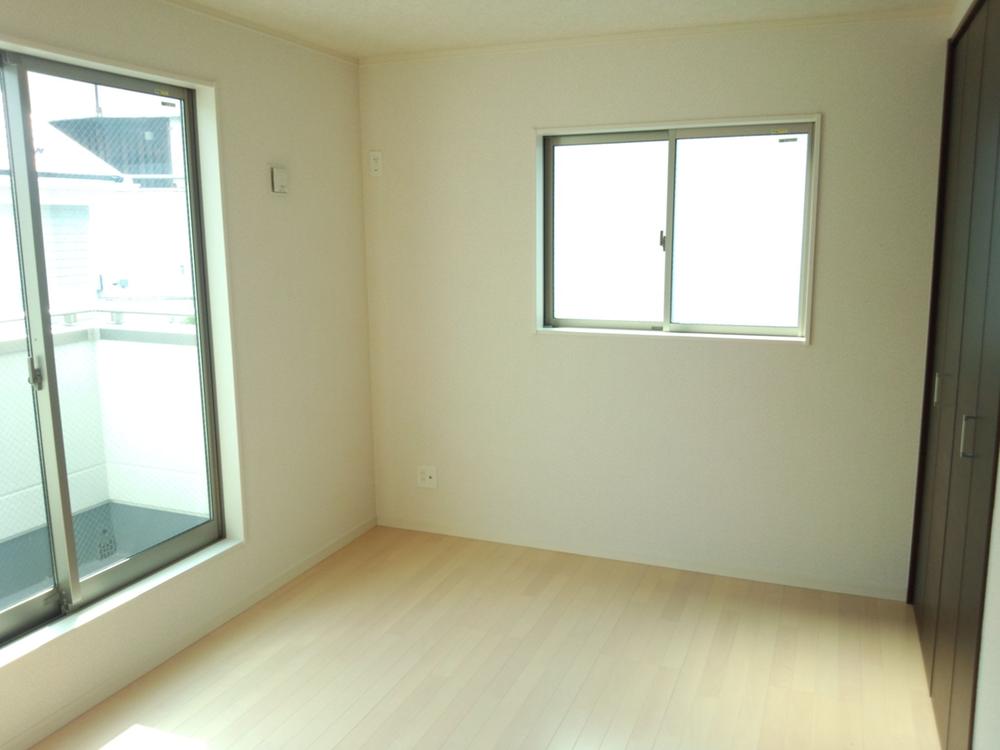 Non-living room. Room (August 2013) Shooting