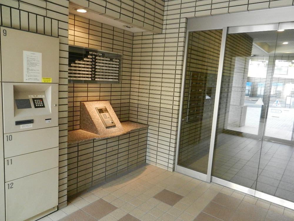 lobby. Entrance lobby