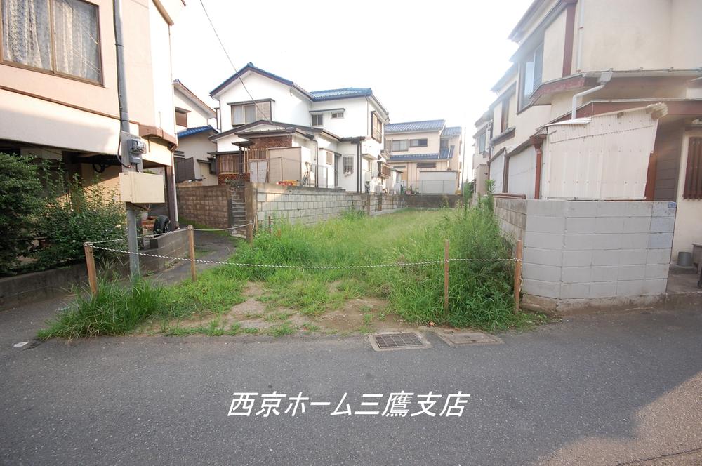 Local appearance photo. local