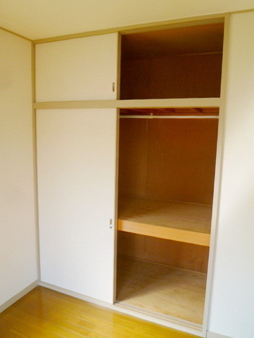 Receipt. Storage space