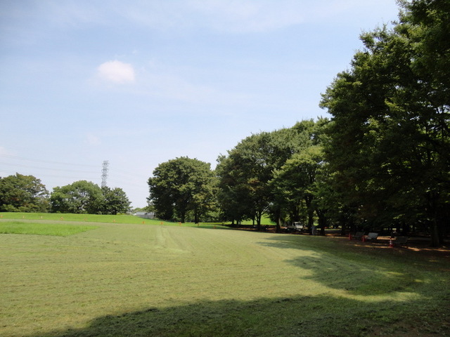 park. 1300m to Jindai Botanical Park (park)