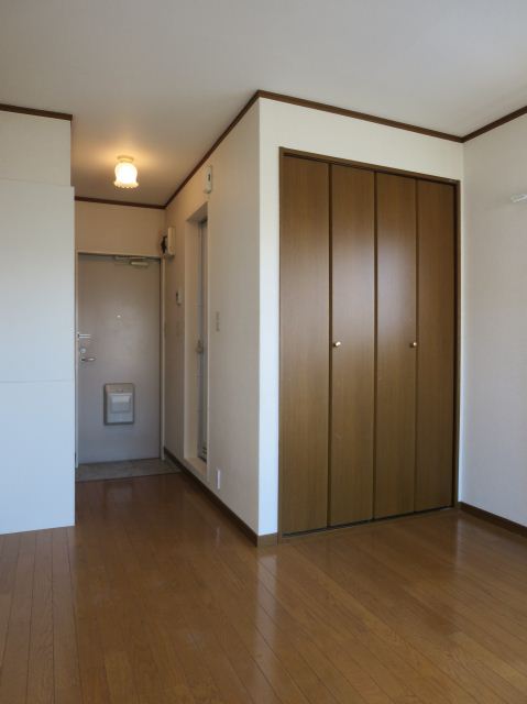 Living and room. Studio room.