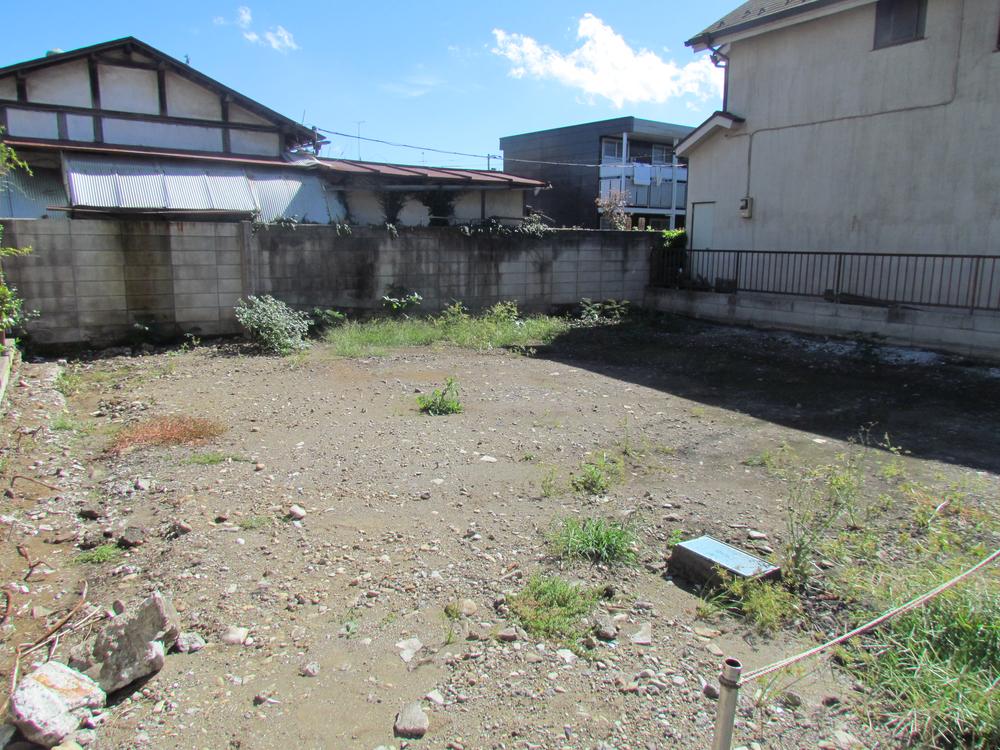 Local land photo. Local (10 May 2013) Shooting