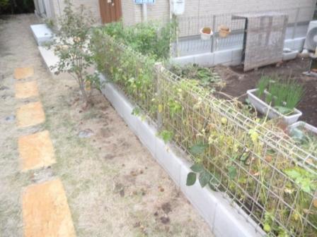 Other. Entrance approach (2013 November 2, shooting)