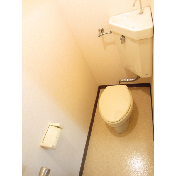 Toilet. Popular bus ・ It is another toilet! !