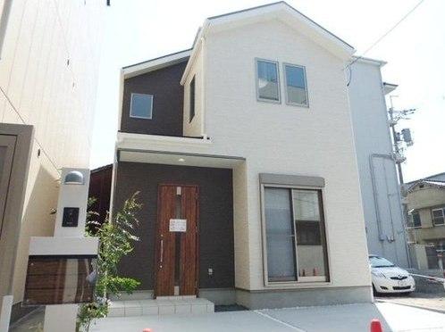 Local land photo. Local Photos