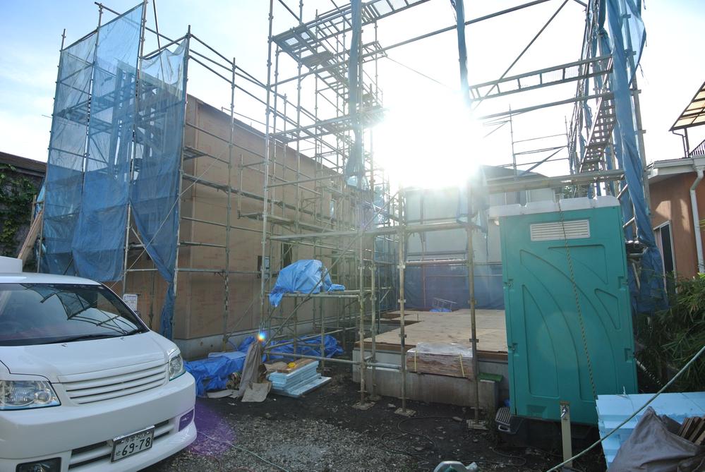 Local appearance photo. Selling local 2013 October shooting