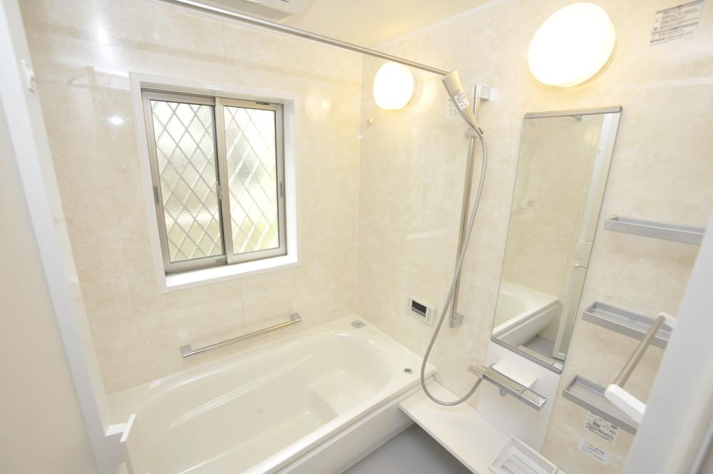 Bathroom. Indoor (September 2013) Shooting