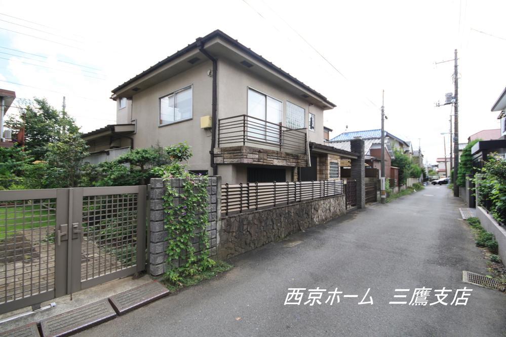 Local photos, including front road