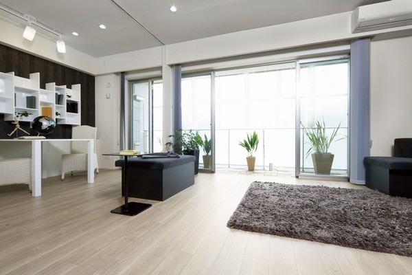 Adopted the communication window sash, Bright and airy living ・ dining