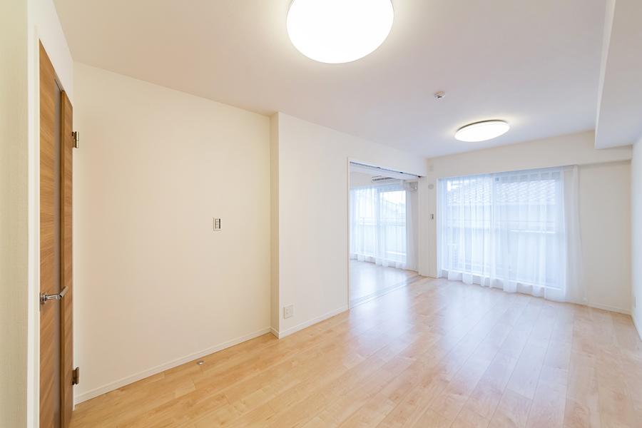 Living. 9.5 Pledge of living dining