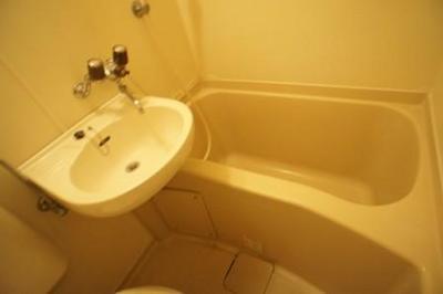 Bath. Washed possible! It is a 3-point unit of cleaning Ease ☆