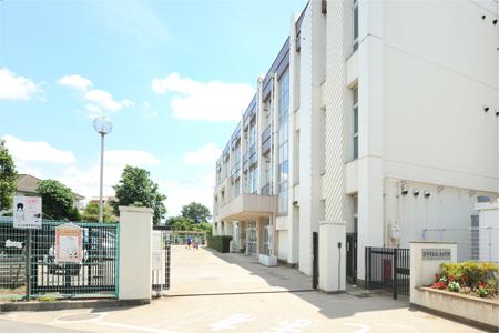 Primary school. Kitanodai until elementary school 515m