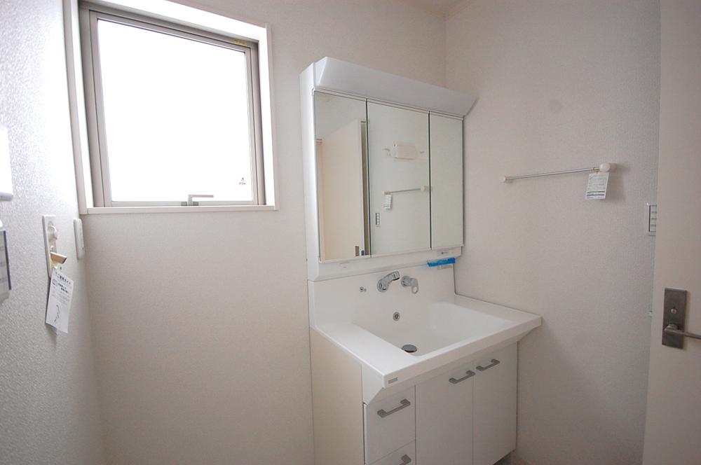 Same specifications photos (Other introspection). Seller same specifications construction cases