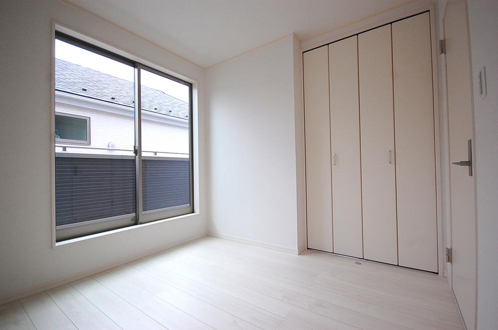 Same specifications photos (Other introspection). Seller same specifications construction cases