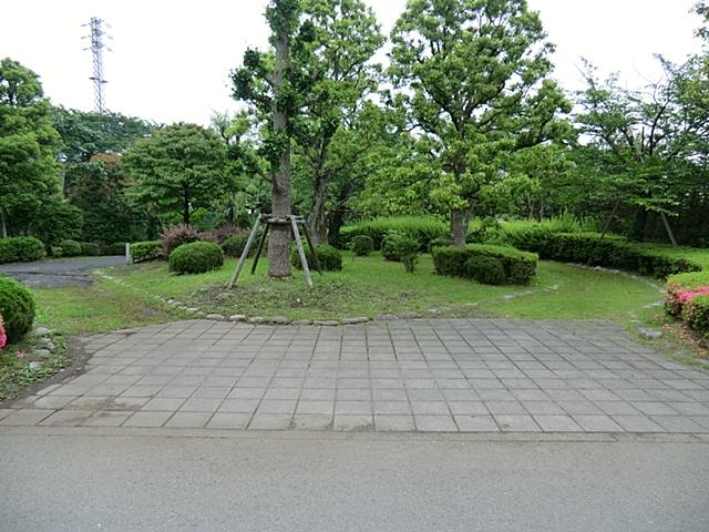 park. Tama River to green space 1168m