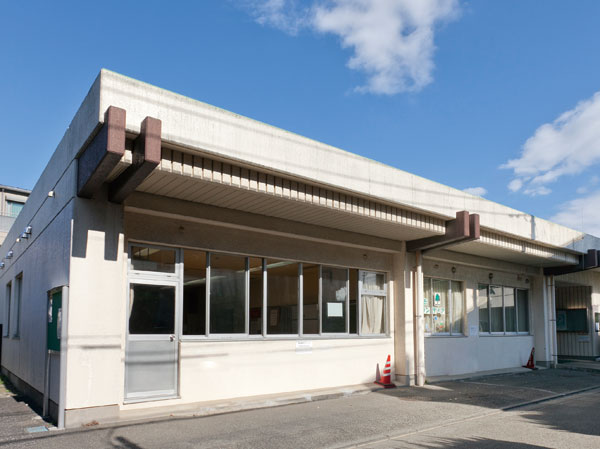 Surrounding environment. Midorigaoka community welfare center (about 170m ・ A 3-minute walk)