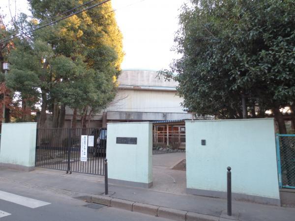 Junior high school. Chofu Municipal 500m walk 6 minutes until the fourth junior high school