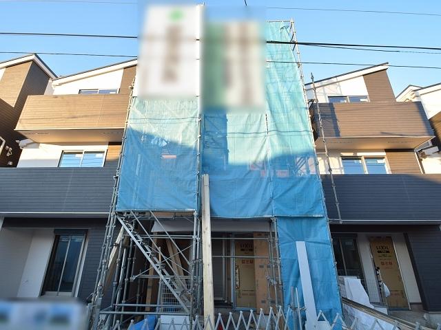 Local appearance photo. Building 3 Appearance (December 22, 2013) Shooting