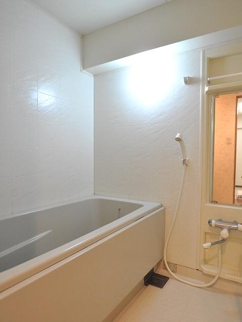 Bathroom. Lions Garden Chofu Tamagawa bathroom