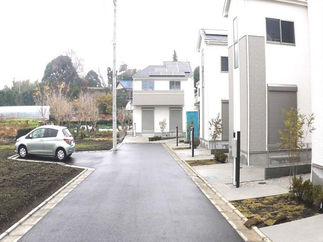 Local photos, including front road