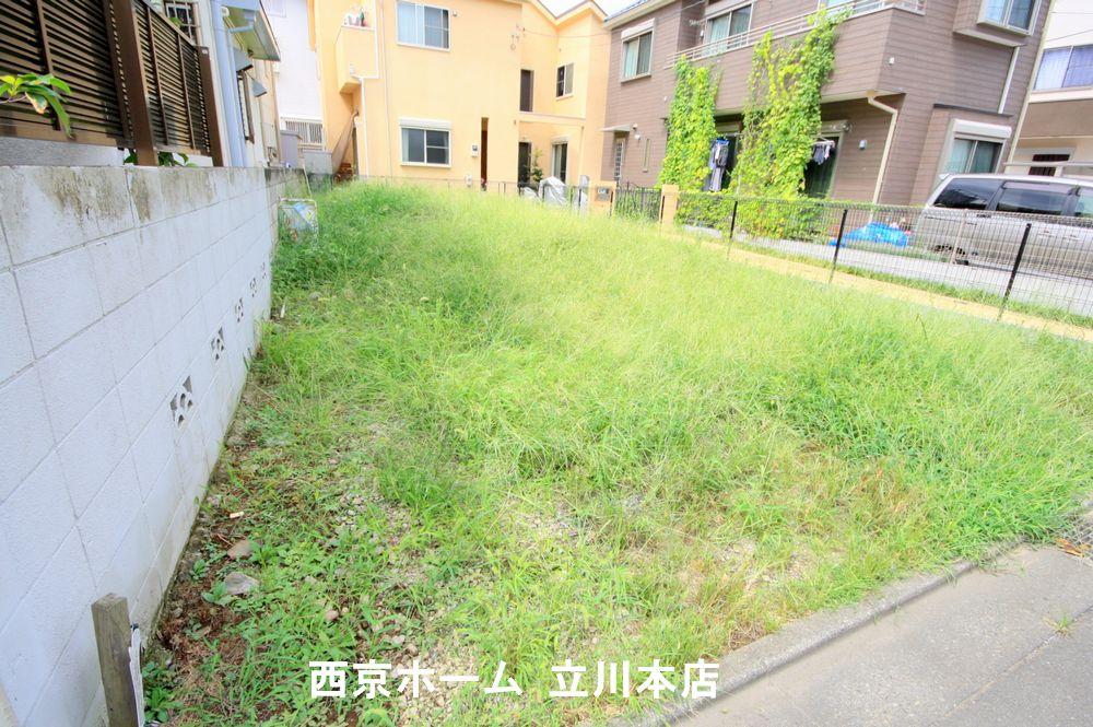 Local photos, including front road