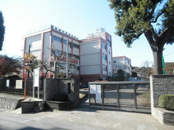 Junior high school. Chofu Tatsugami bill 1500m walk 19 minutes to the junior high school