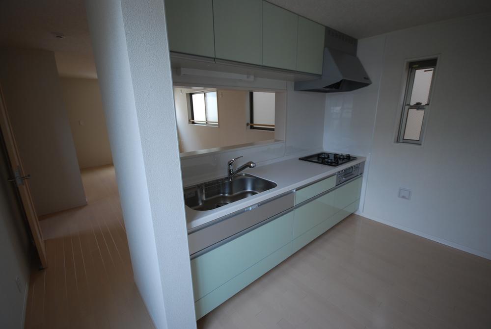 Same specifications photo (kitchen). Seller same specifications