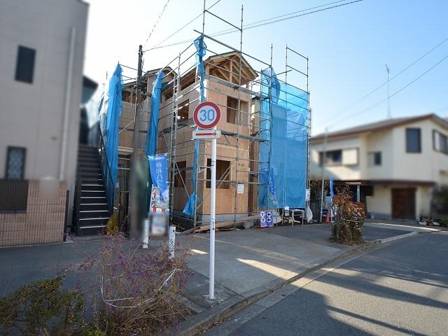 Local photos, including front road. Kokuryo-cho 5-chome front road 2013 / 12 / 7 Shooting