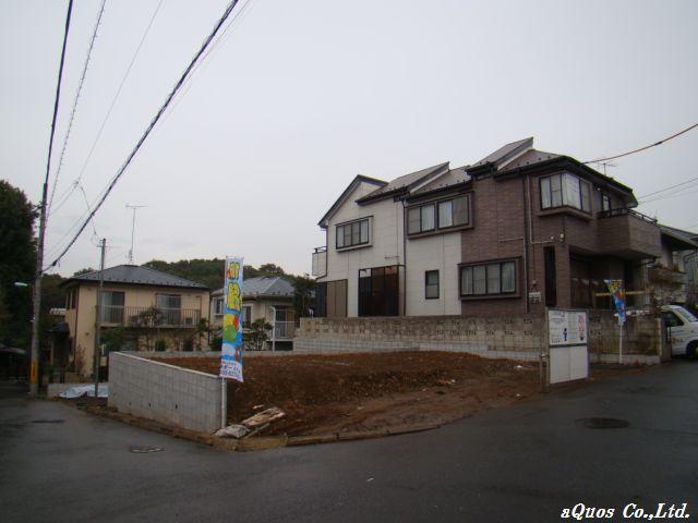 Local appearance photo. Local (11 May 2013) Shooting