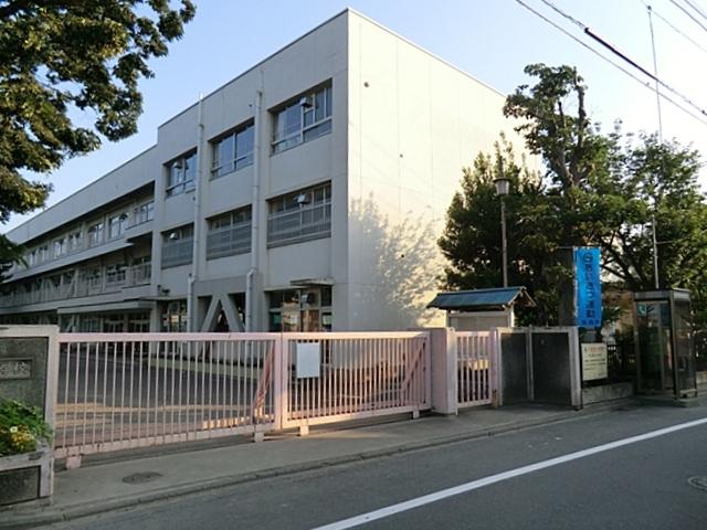 Junior high school. Chofu Tatsudai 1570m until the third junior high school