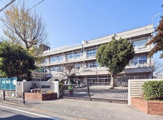 Primary school. Chofu 235m up to municipal Ishihara Elementary School